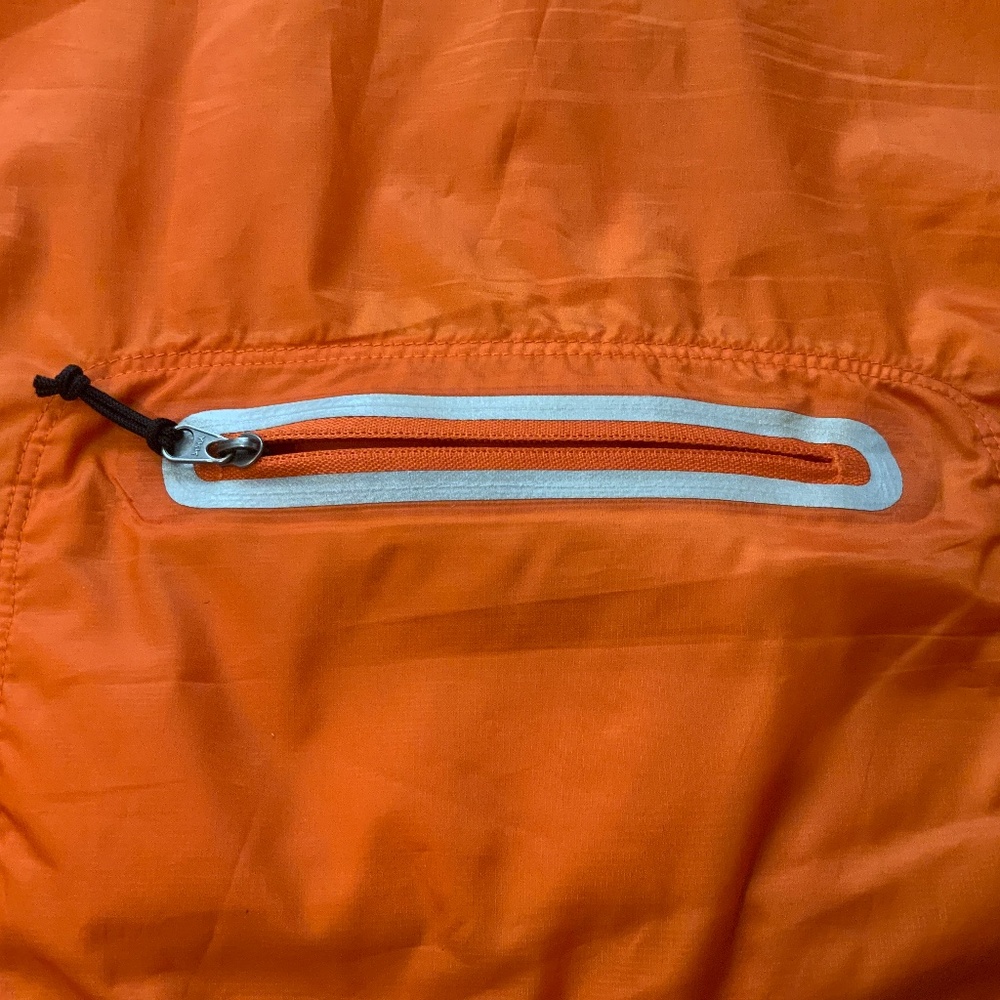 Nike Running Aeroloft 800 Orange Vest XL New Never Worn Without Tags - Picture 9 of 9